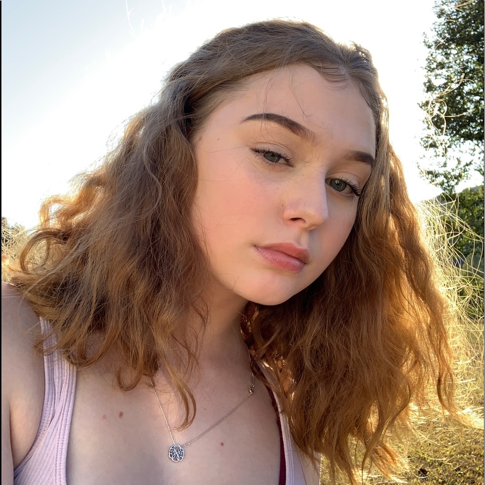 Meet your Posher, Chey